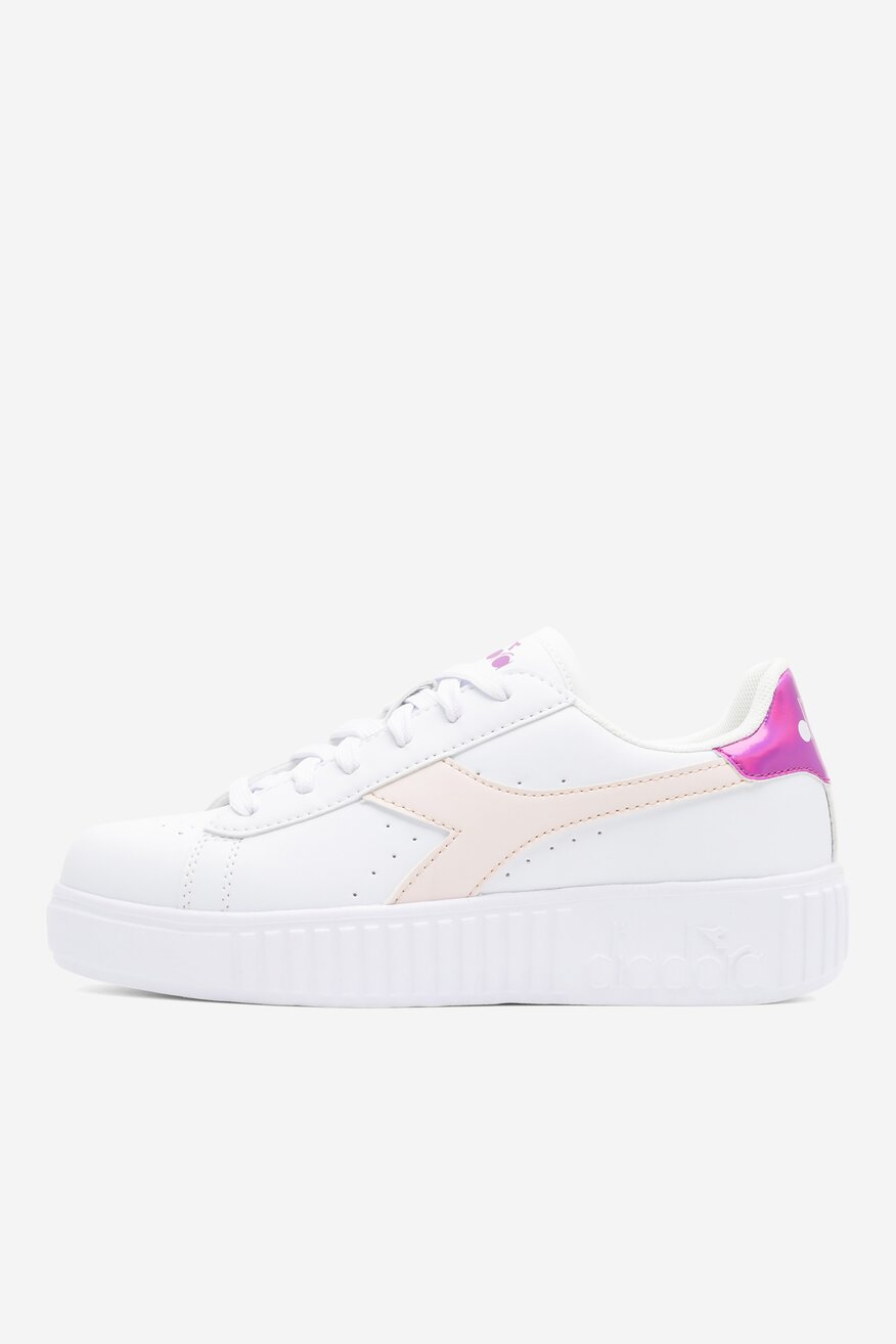 Obuwie sportowe Diadora GAME STEP GS DD-101.177376-C5360 Biały