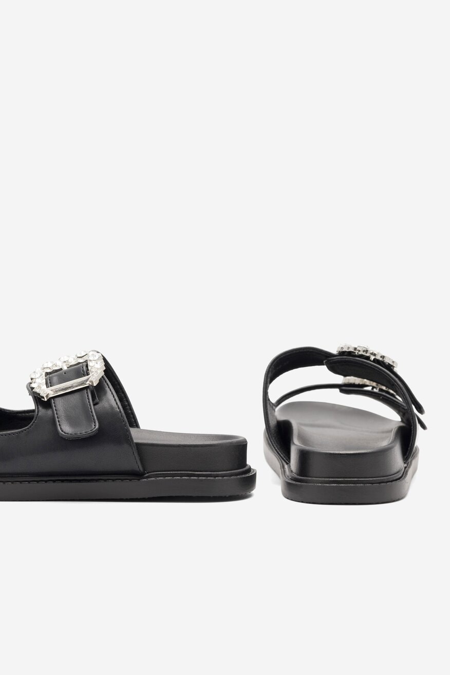 Klapki DeeZee ARABELLA KL-E566-40 Czarny