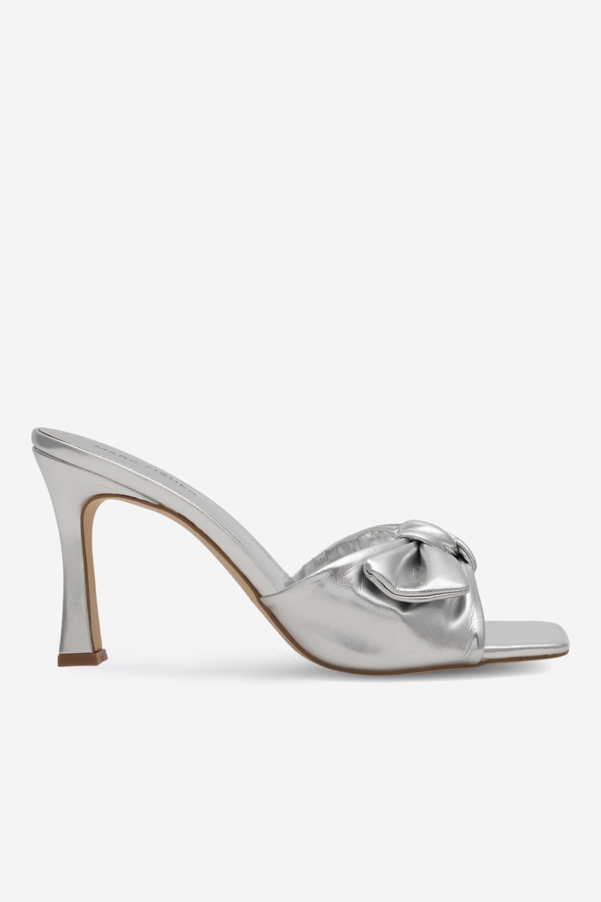 Klapki MARC FISHER F-DEMAR SILSY Srebrny