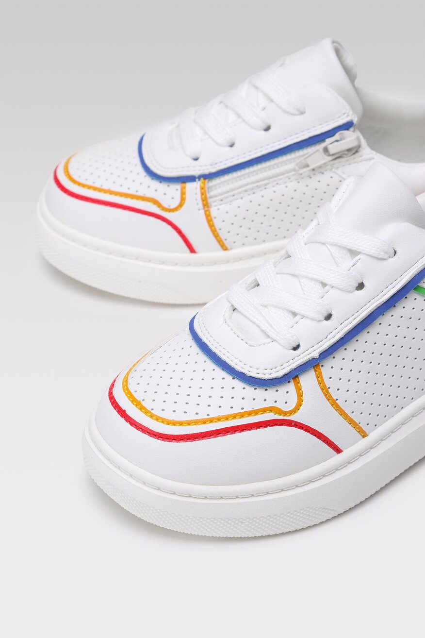 Półbuty Action Boy AVO-501-090 Biały