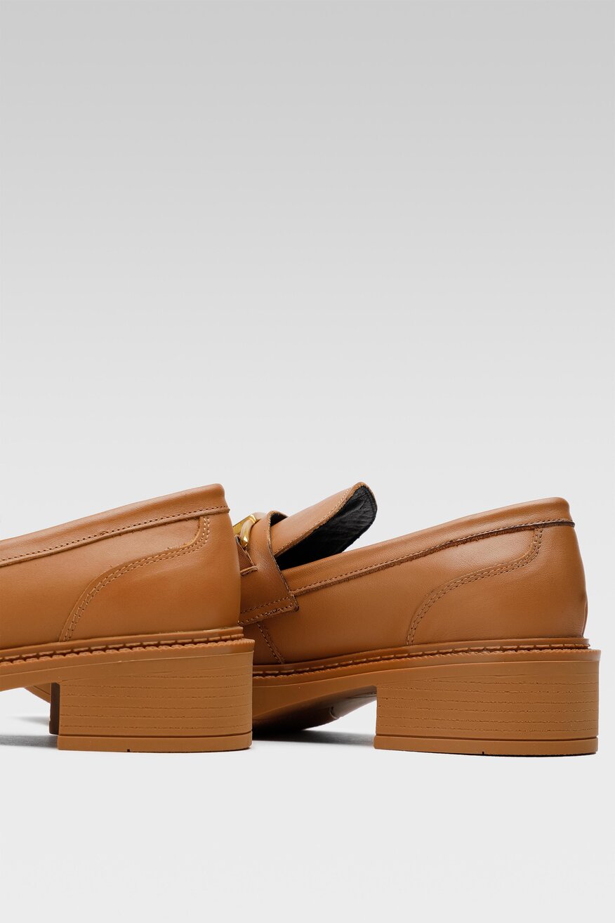 Półbuty Gino Rossi 8039 Camel