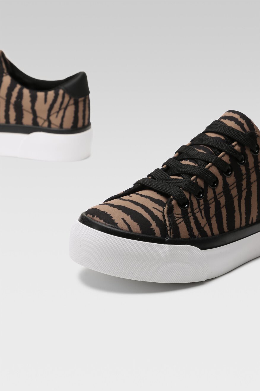 Trampki Jenny Fairy ENRICA WS190702-01 Czarny