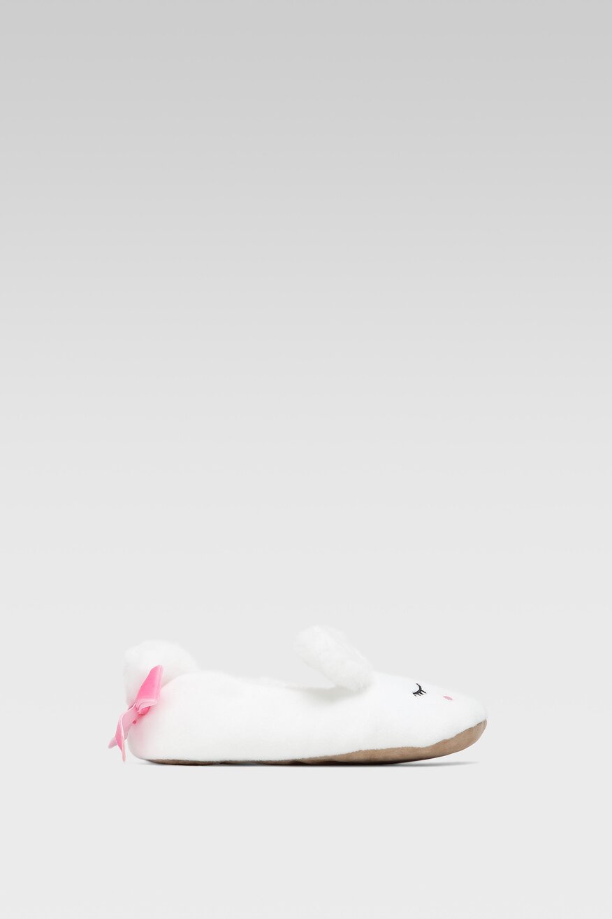 Kapcie Nelli Blu AGK22720. Biały