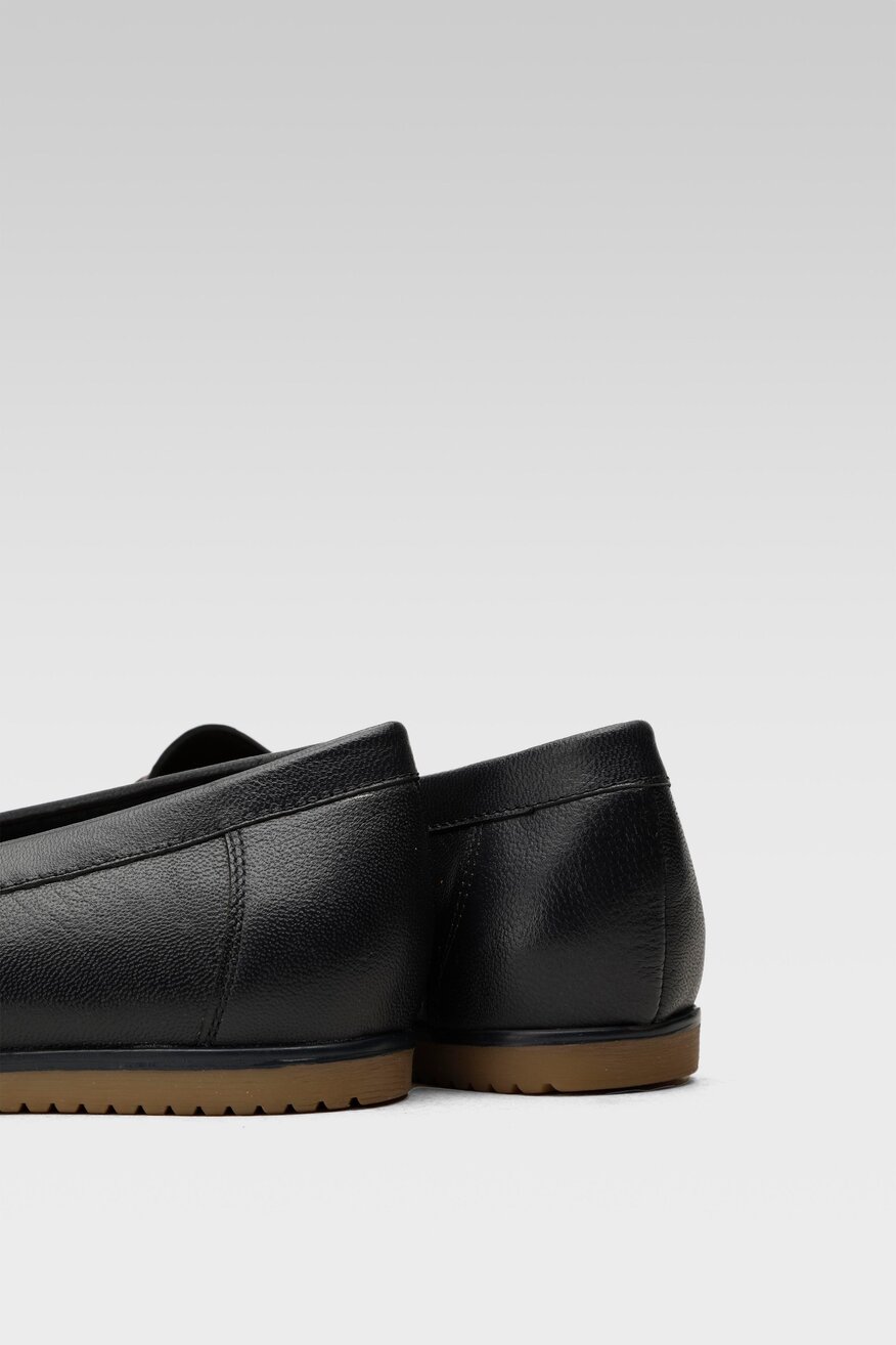 Półbuty Go Soft WI23-SARA-18 Granatowy