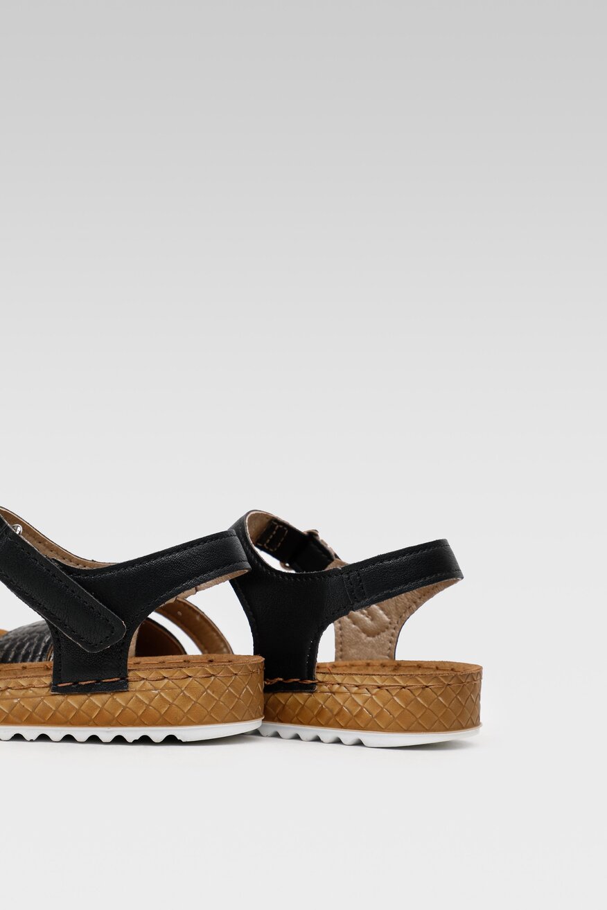 Sandały Inblu VO42KW01 Czarny