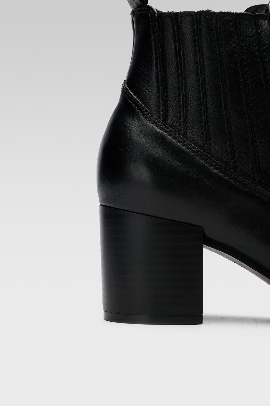 Botki Lasocki WB-CELESTE-AW22-13 Czarny