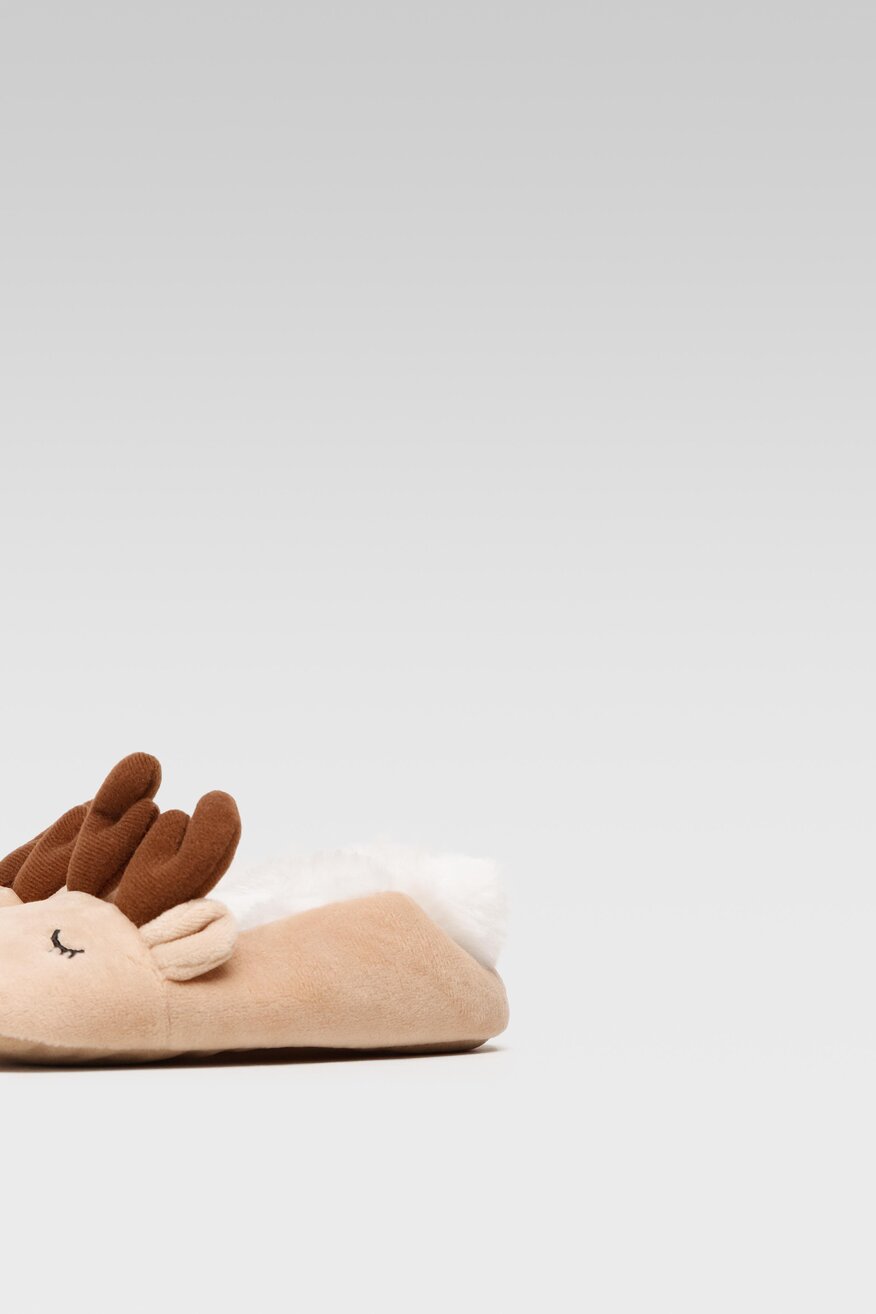 Kapcie Action Boy AGK22713 Brązowy jasny