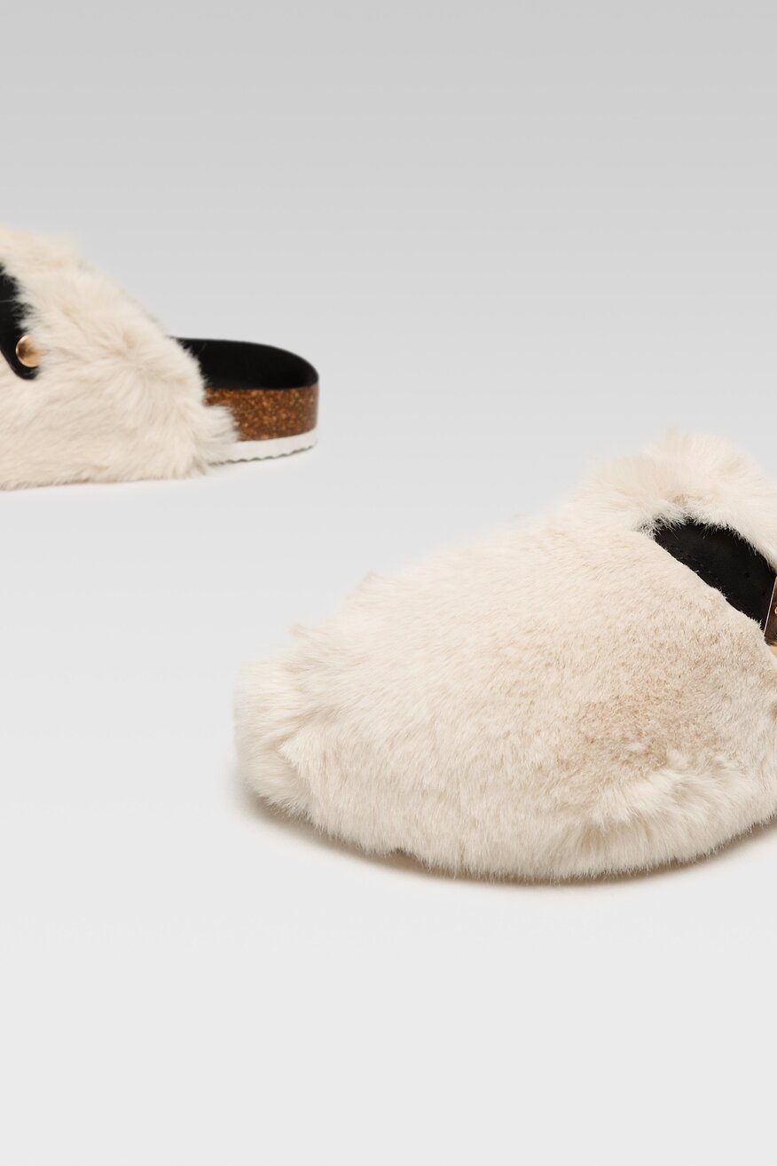 Kapcie Home&Relax AGK21707 Beżowy