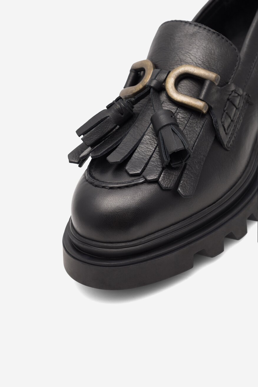 Półbuty Badura 22SS24 Czarny