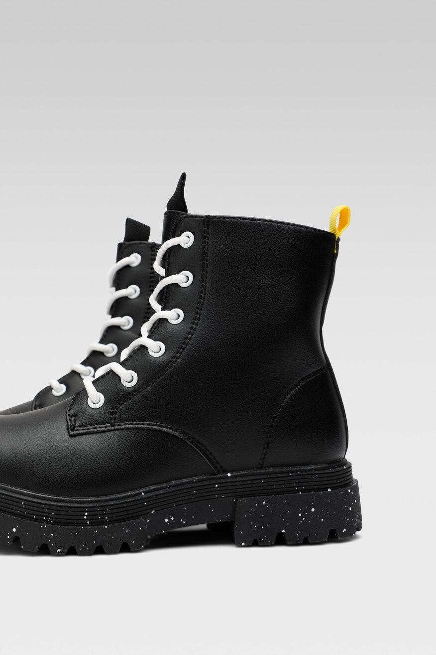 Kozaki Twisty AVO-520-001 Czarny