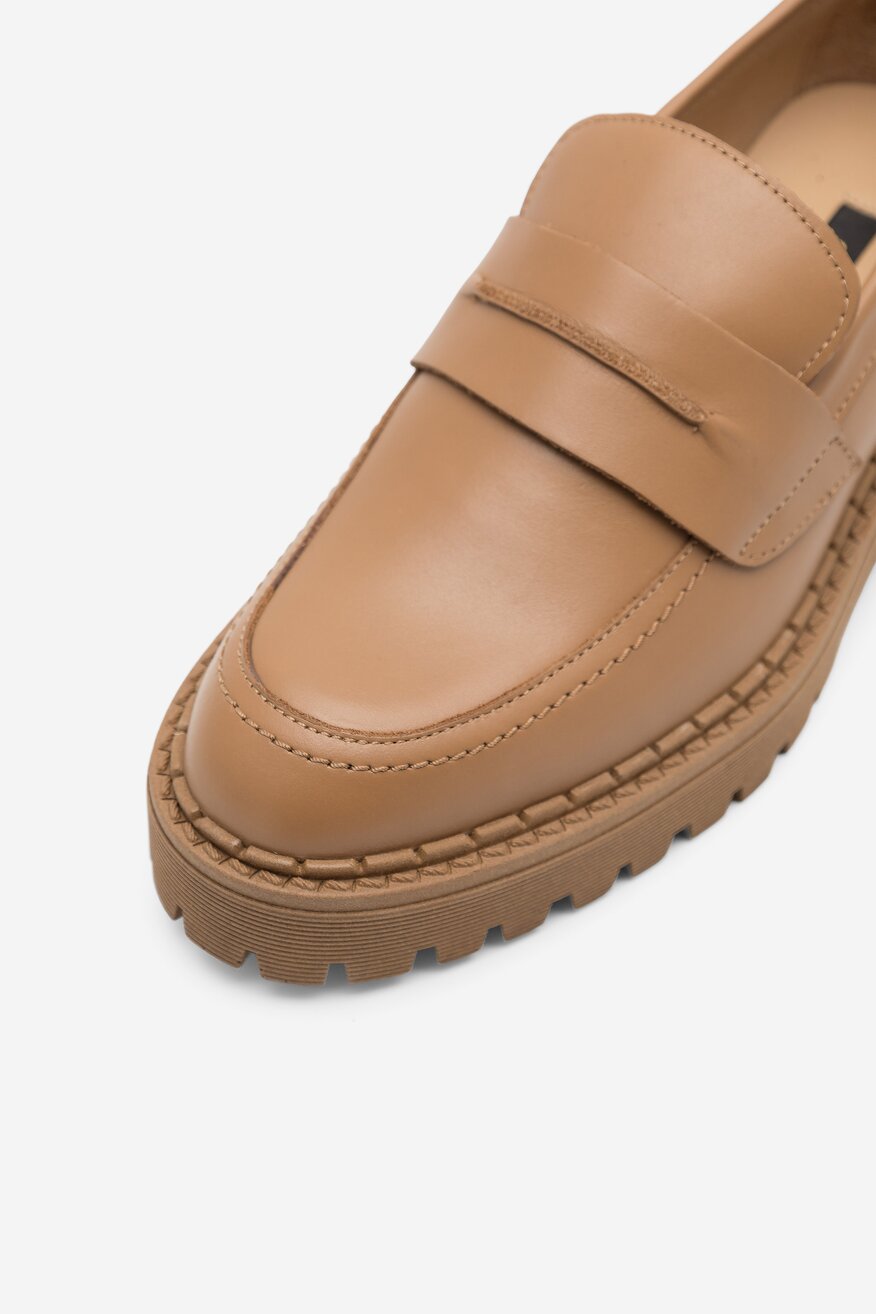 Półbuty Gino Rossi ELISA-23251 Camel