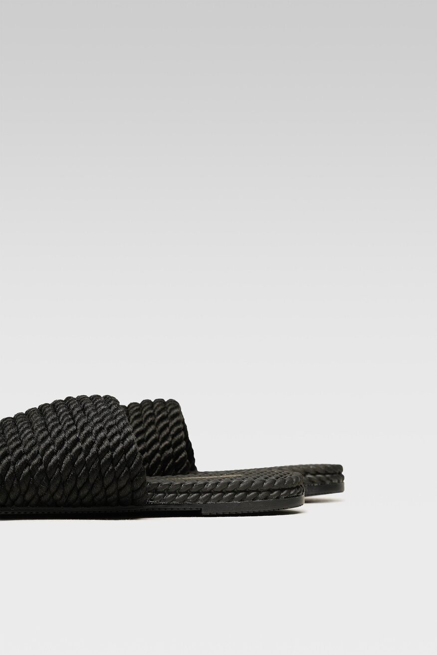 Klapki Bassano WFA1841-3 Czarny