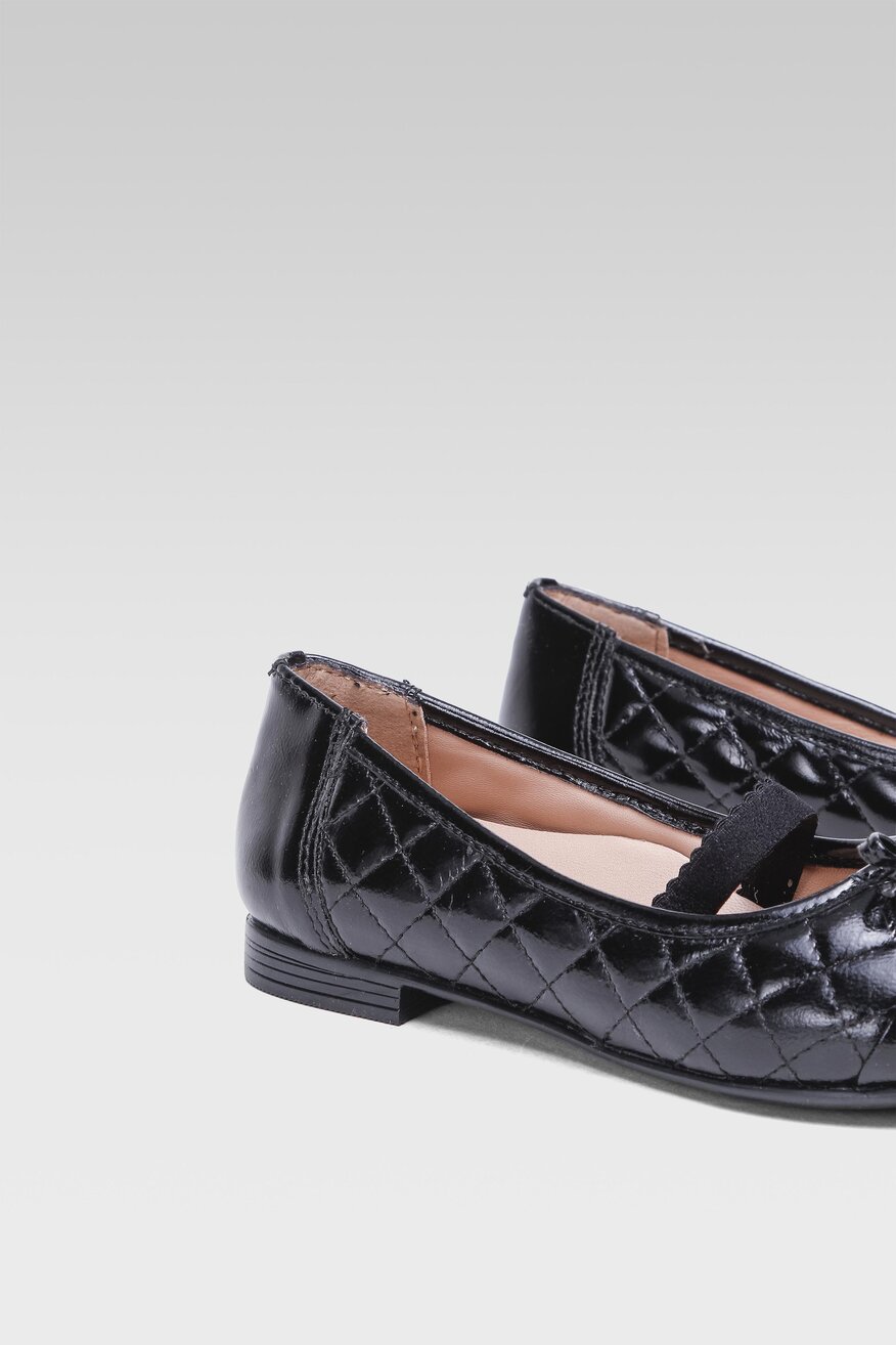 Półbuty Lasocki Young ARC-ERICA-02D Czarny