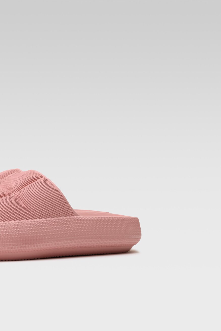 Klapki basenowe Bassano WR22-0520-01 Różowy jasny