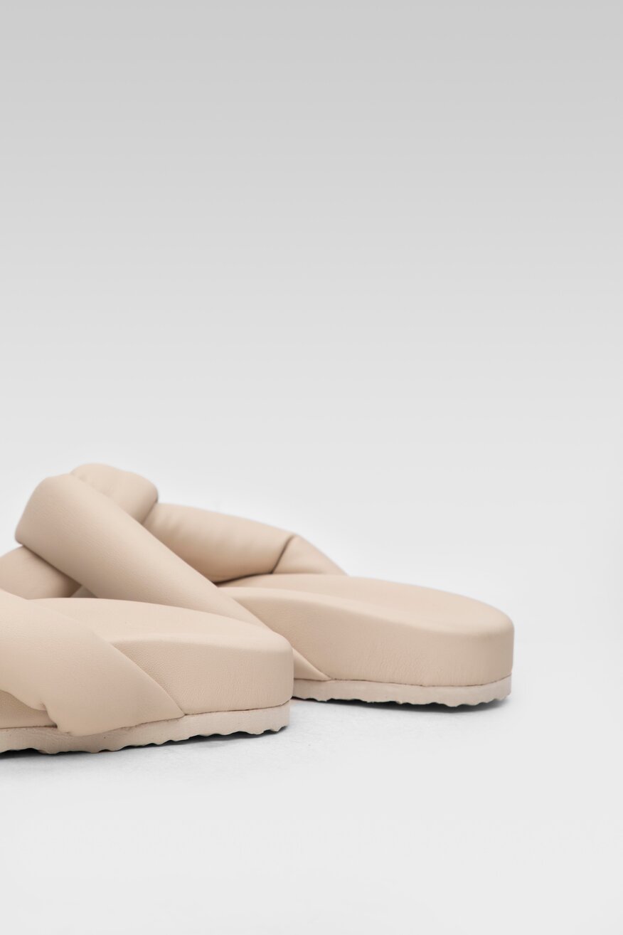 Klapki Jenny Fairy AJK0514-12 Beżowy