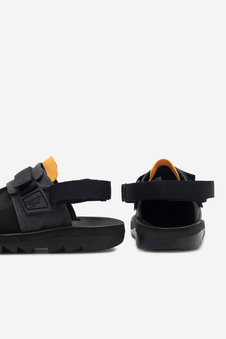 Sandały Reebok BEATNIK IG7653-M Czarny