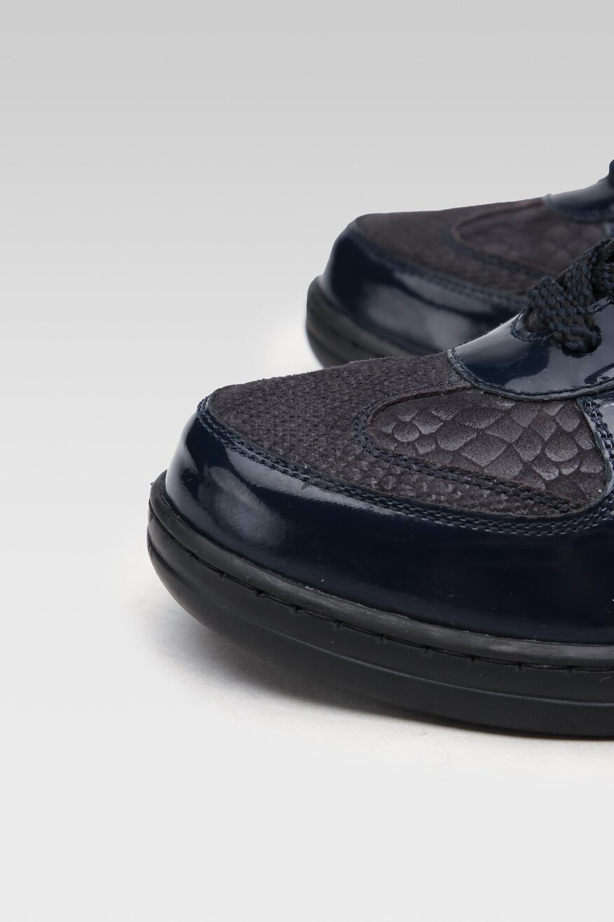 Półbuty Go Soft WI23-LIPARI-01 Granatowy