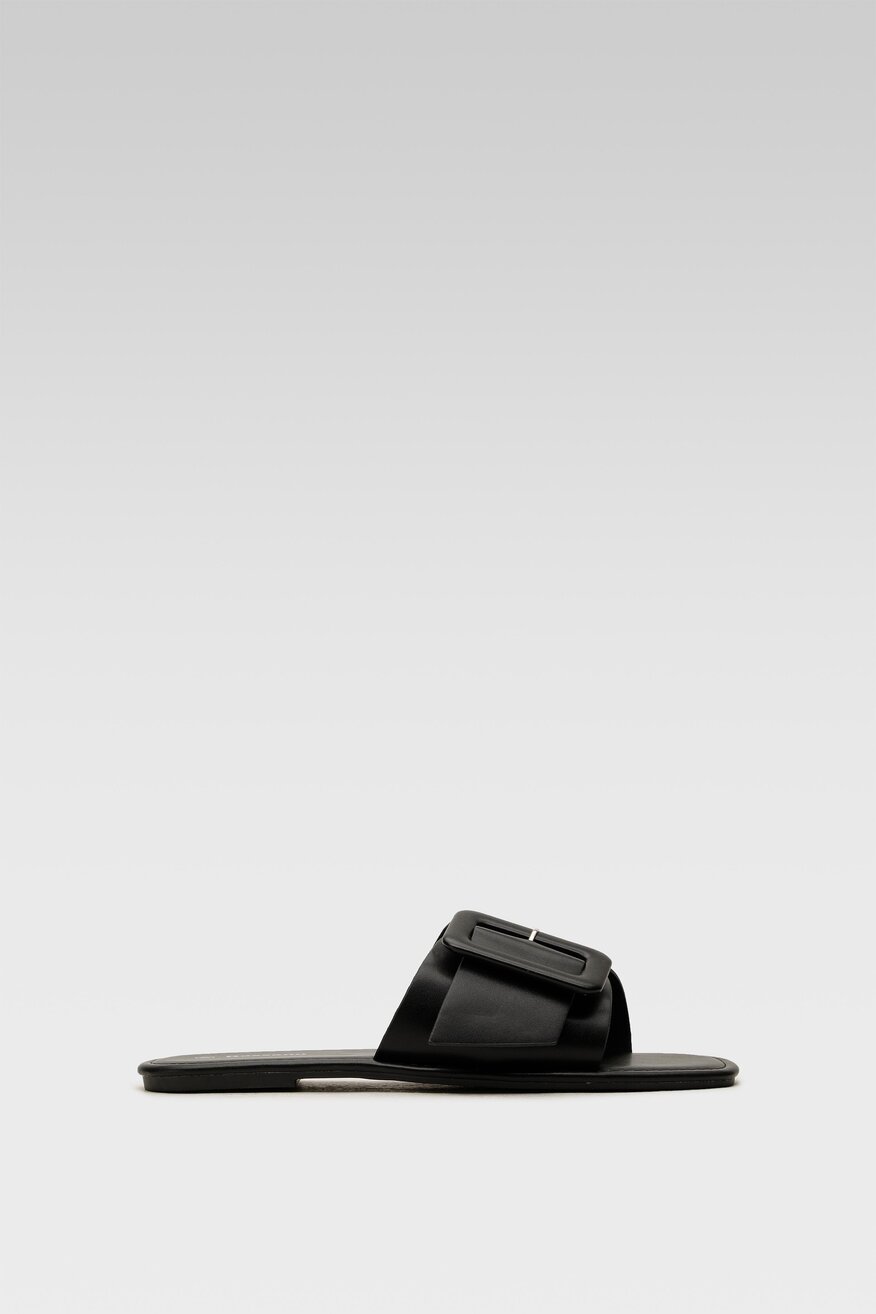 Klapki Bassano 23532HDC Czarny