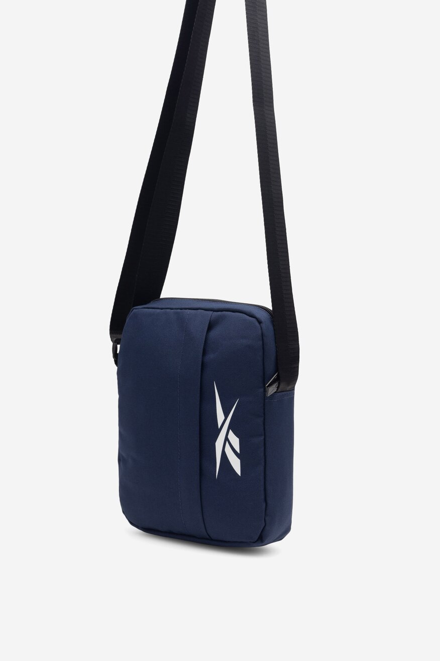 Torebka Reebok RBK-R-011-CCC Granatowy