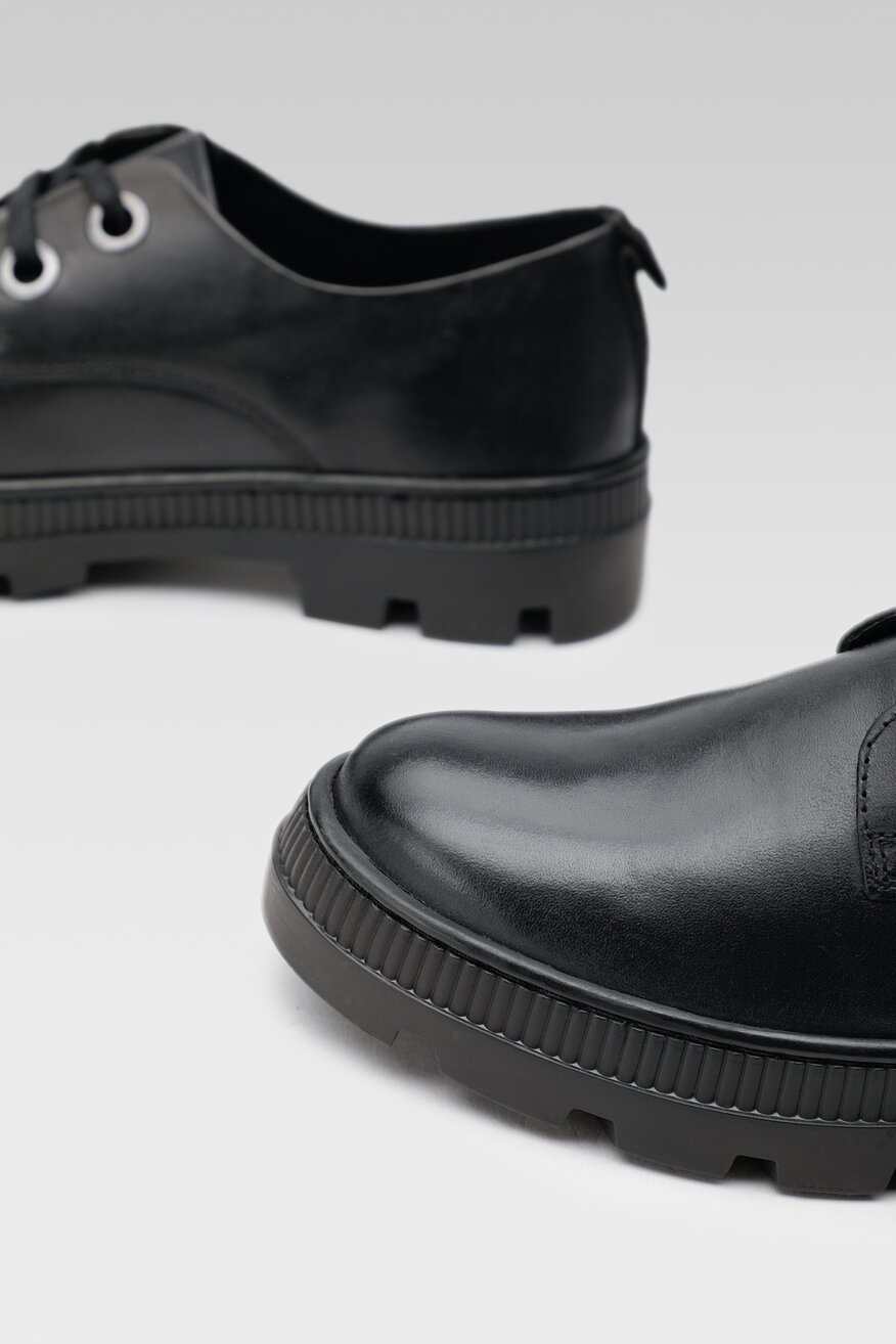 Półbuty Lasocki PUSZAN WI23-PUSZAN-20 Czarny