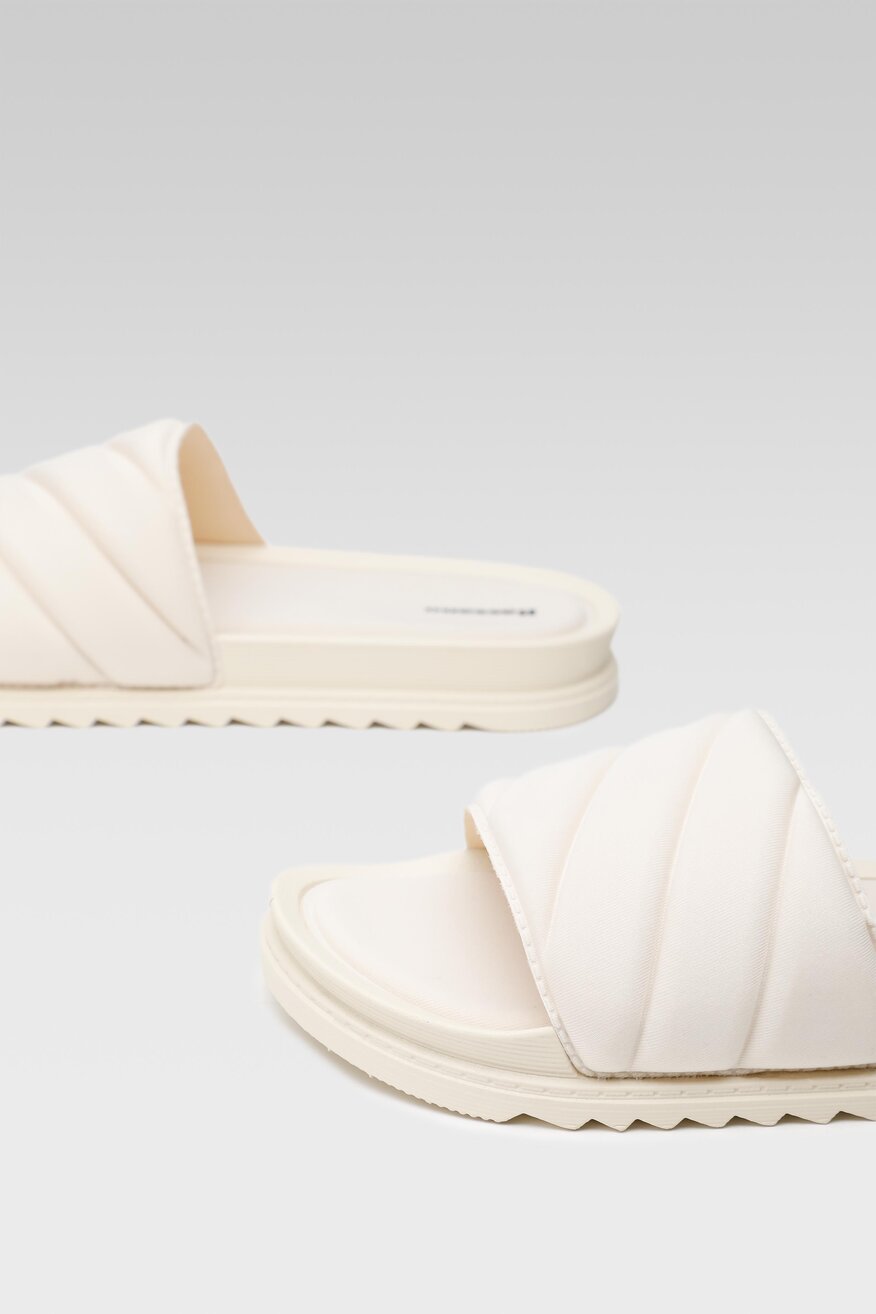 Klapki basenowe Bassano WFA3184-2 Beżowy