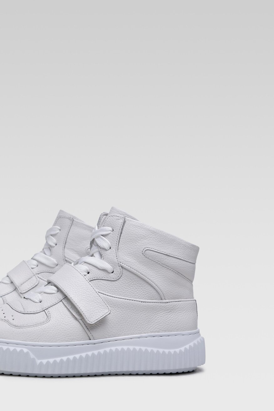 Trzewiki Badura WI23-ANIMA-01 Biały