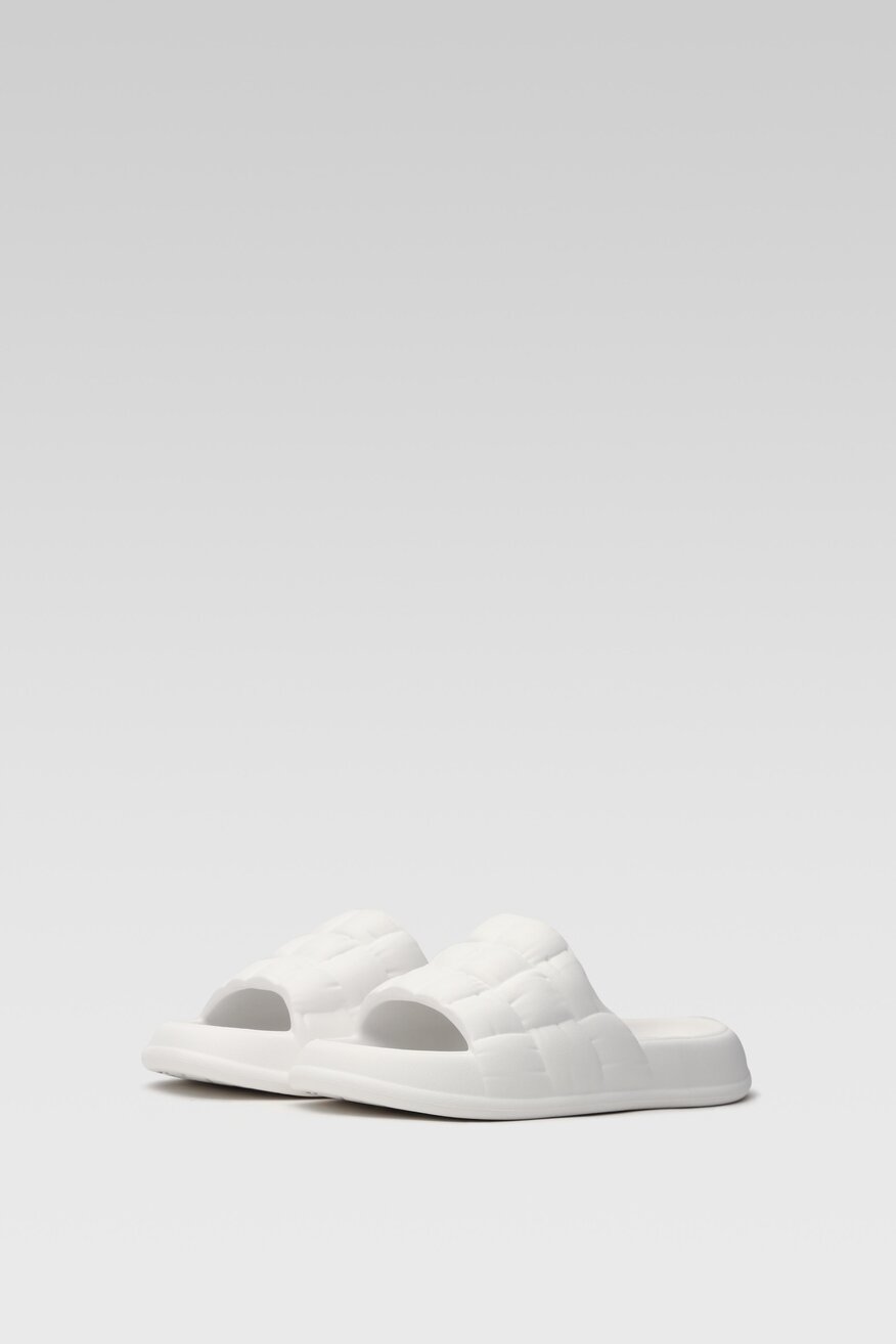 Klapki basenowe Bassano NA22-05-75 Biały