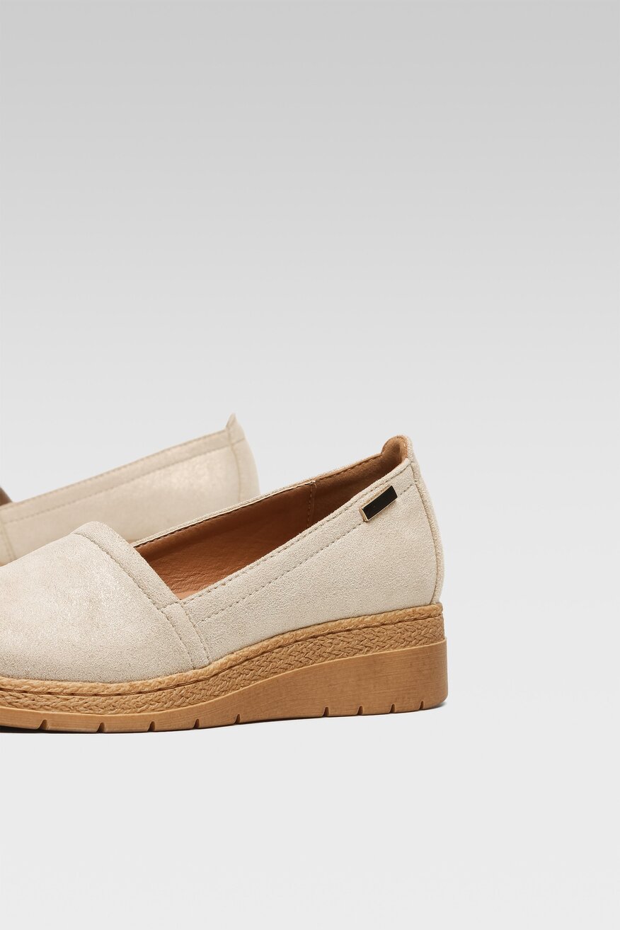 Półbuty Clara Barson LANA WS6086-02 Złoty