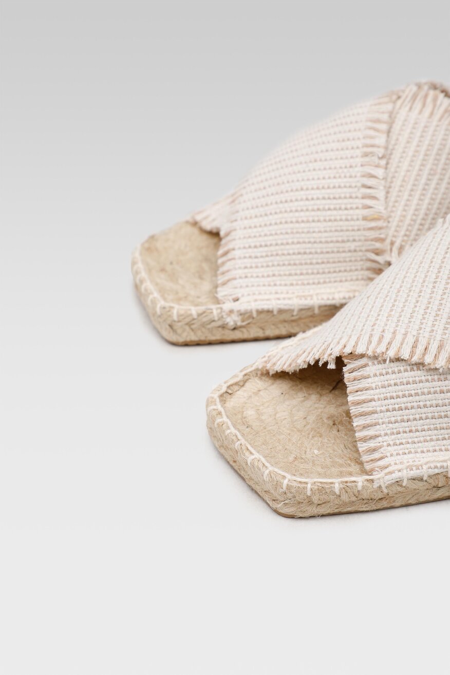 Klapki Jenny Fairy HZF067-01 Beżowy ciemny