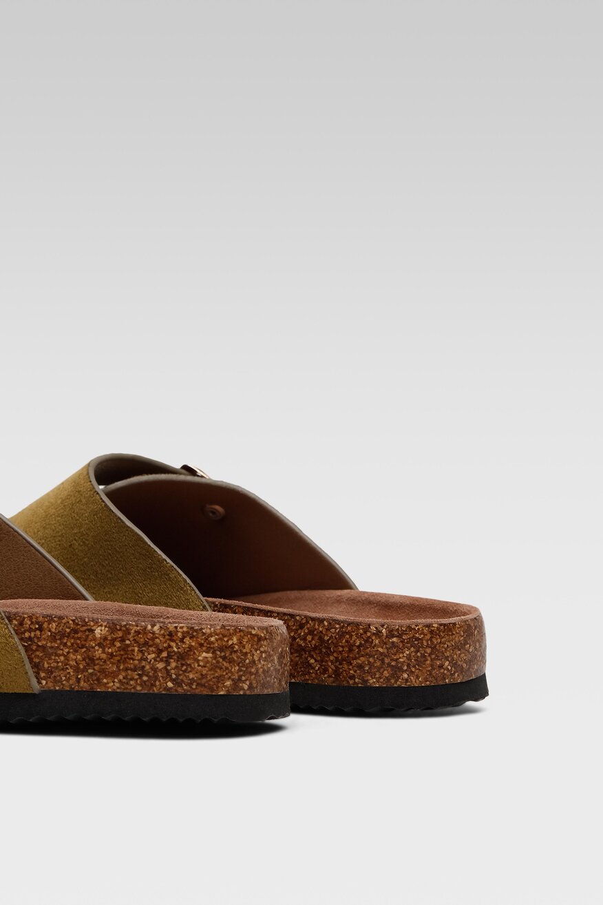 Klapki Go Soft AGK21121 Khaki