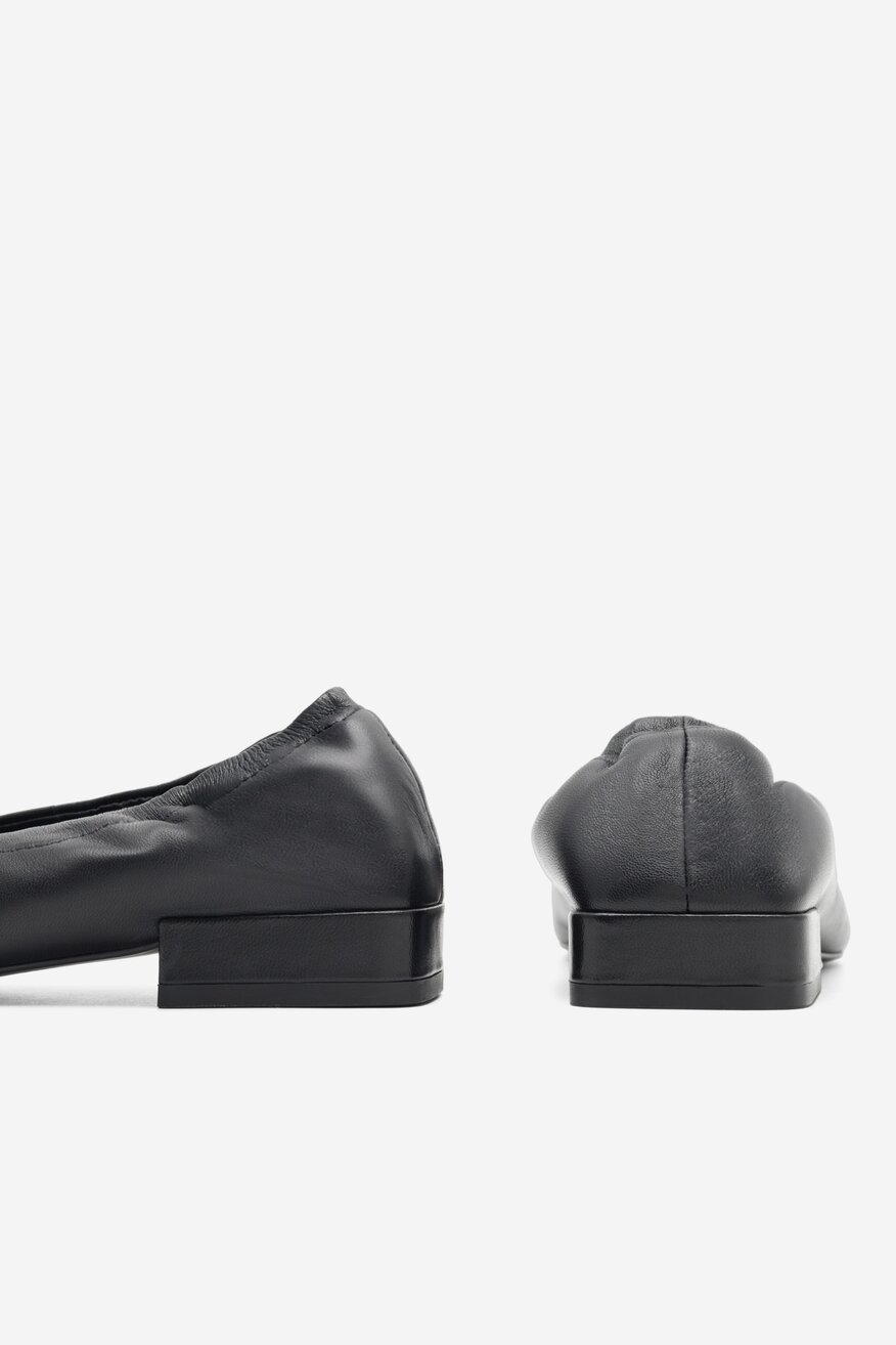 Baleriny Gino Rossi STELLA-108109 Czarny