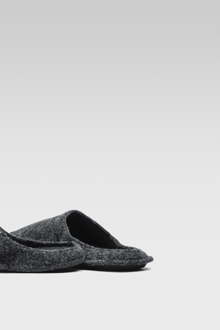 Kapcie Crocs BAYA SLIPPER 205917-060 Czarny