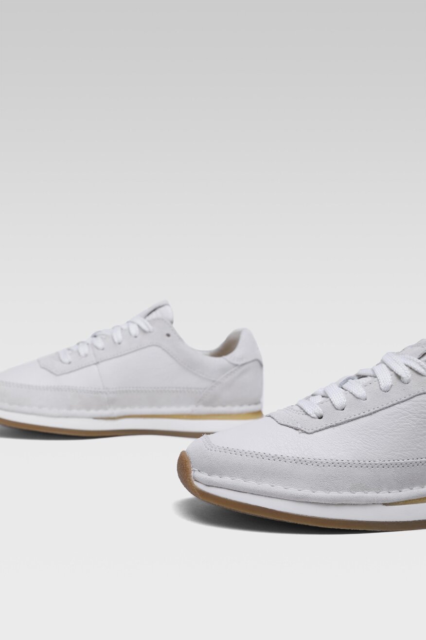 Półbuty Clarks 26158969 Biały