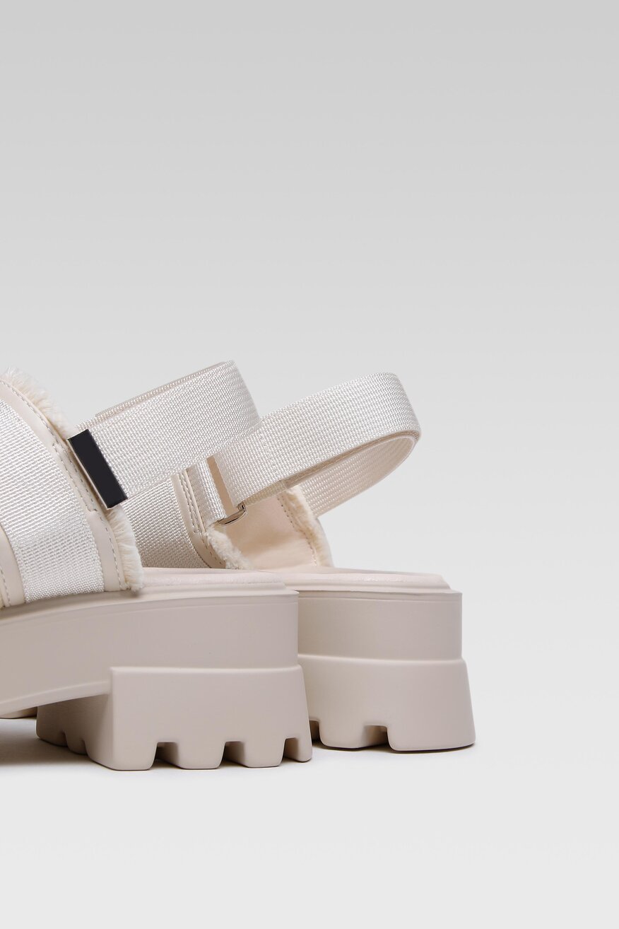 Sandały DeeZee WS108-11 Beżowy