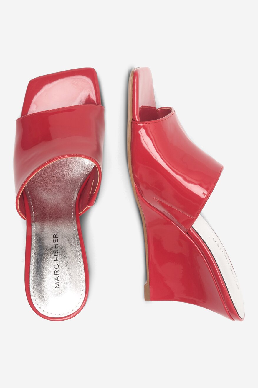 Klapki MARC FISHER F-ROLLO MRE01 Czerwony