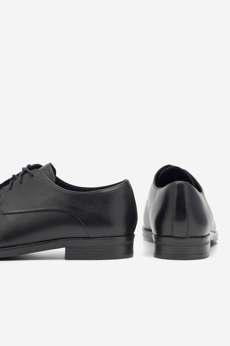 Półbuty Lasocki MB-HAAN-17 Czarny