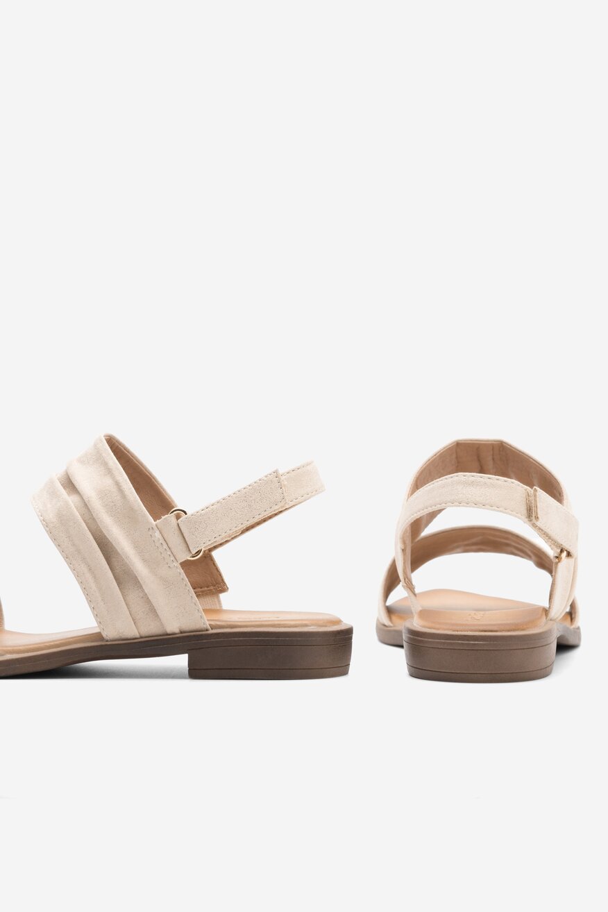 Sandały Clara Barson STEFFI WS6112-03 Złoty