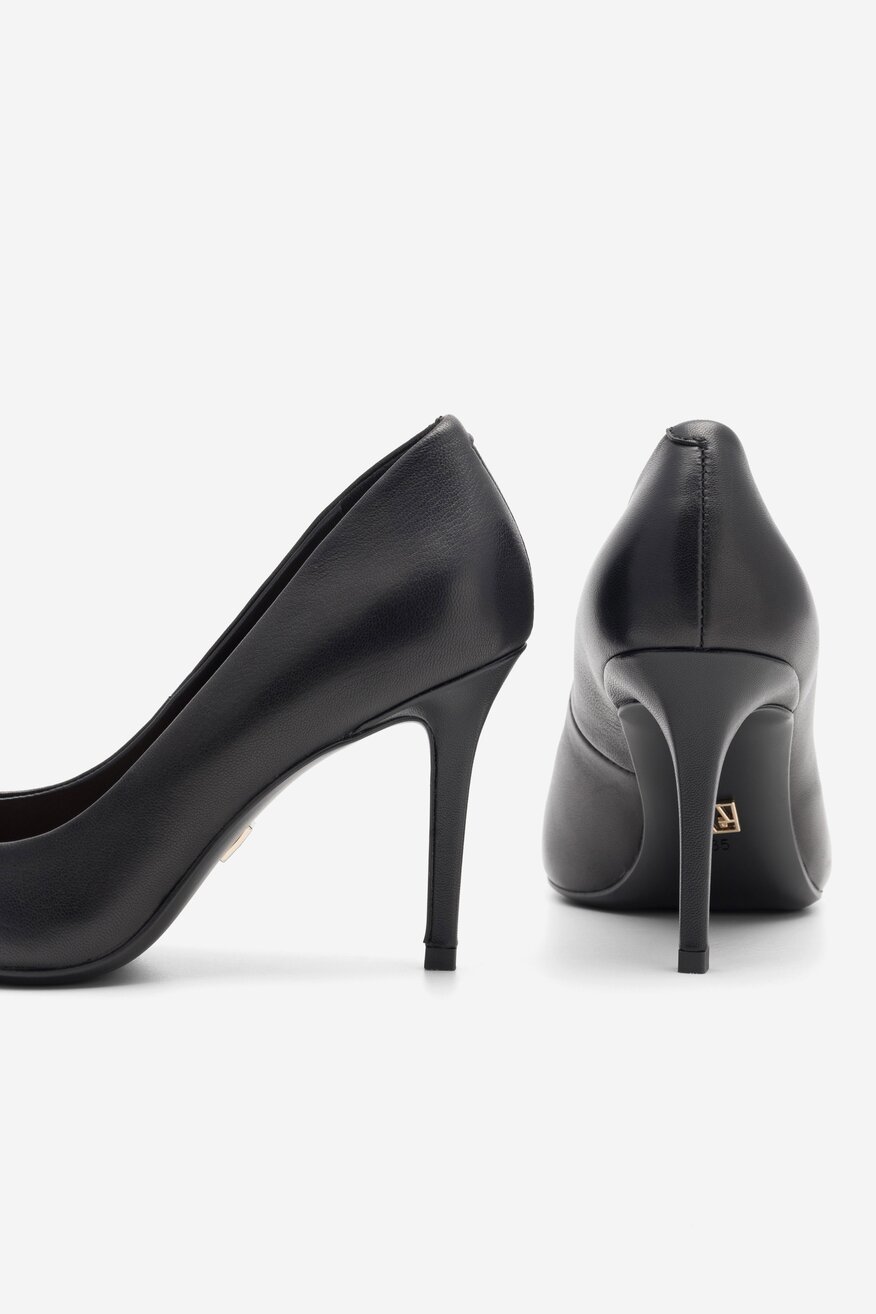 Czółenka Gino Rossi V-323-346 Czarny