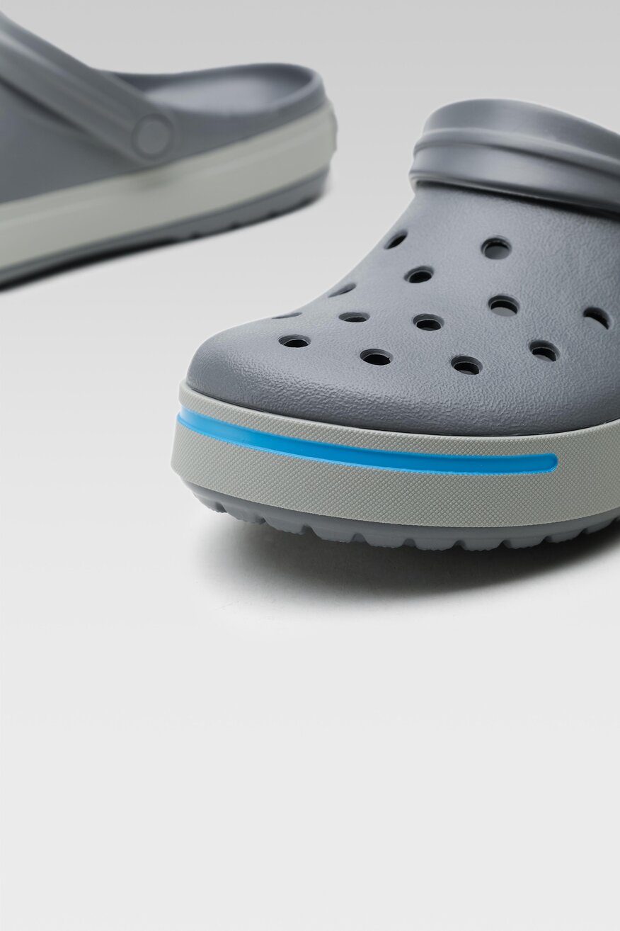 Klapki basenowe Crocs 11989-01W Szary