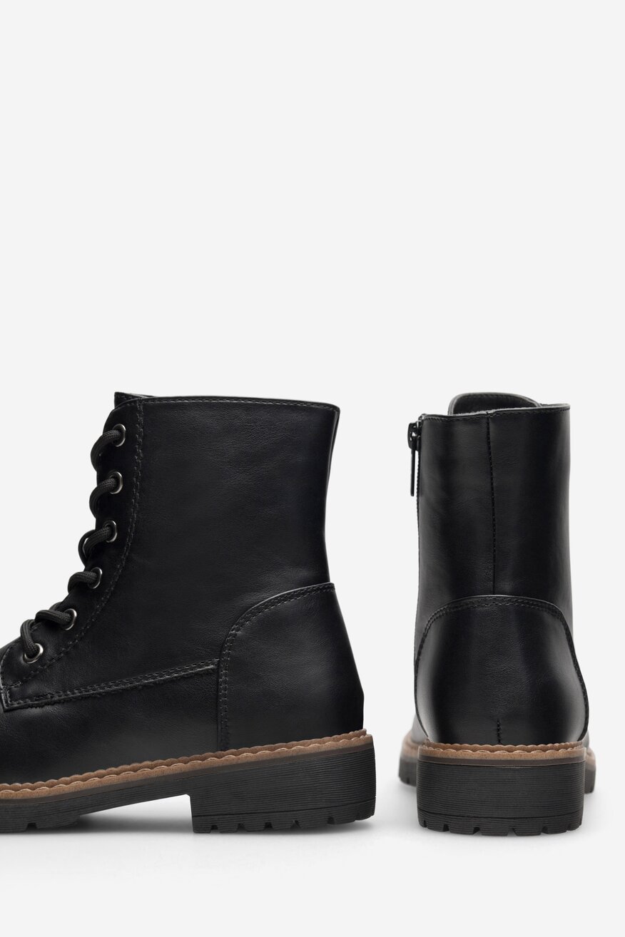 Trzewiki Clara Barson WS5866-26 Czarny