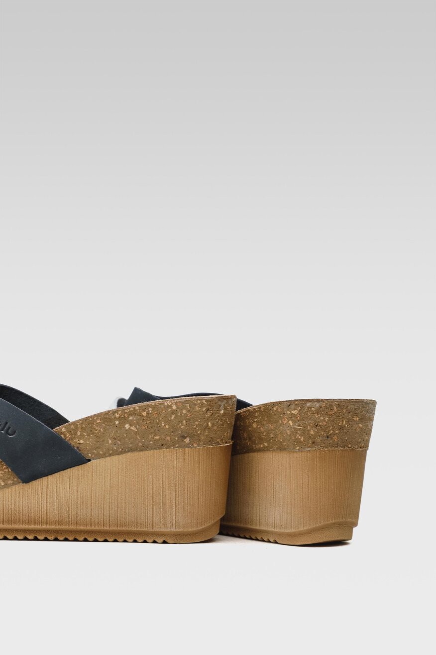 Klapki Inblu EN11PN01 Granatowy