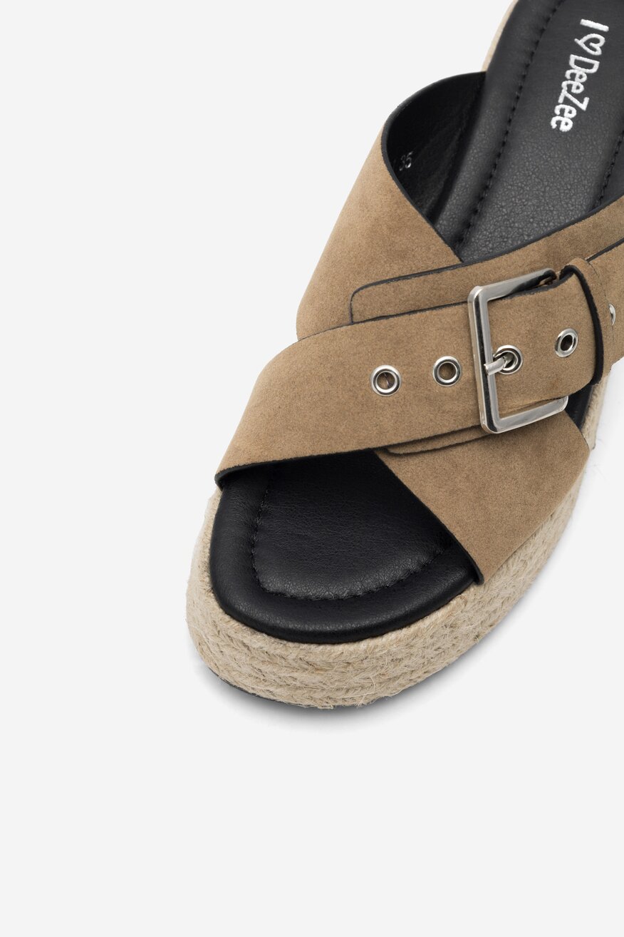 Klapki DeeZee ZOE WSS-100722-01 Khaki