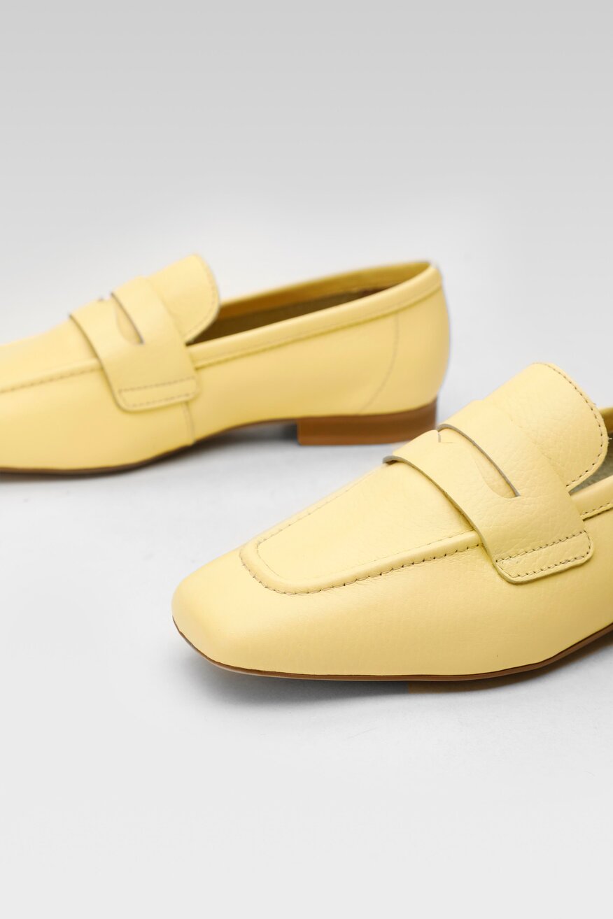 Półbuty Gino Rossi E22-28012LGS Żółty