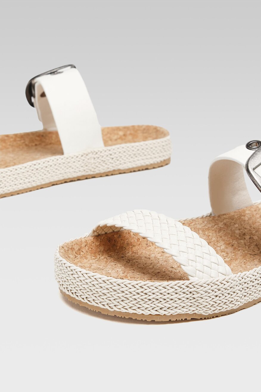 Klapki Big Star JJ274729C Biały