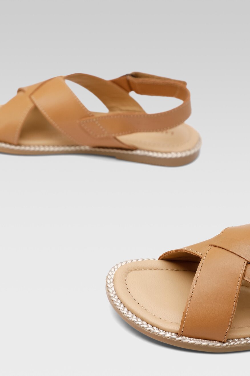 Sandały Lasocki Young CI12-3027-09 Beżowy