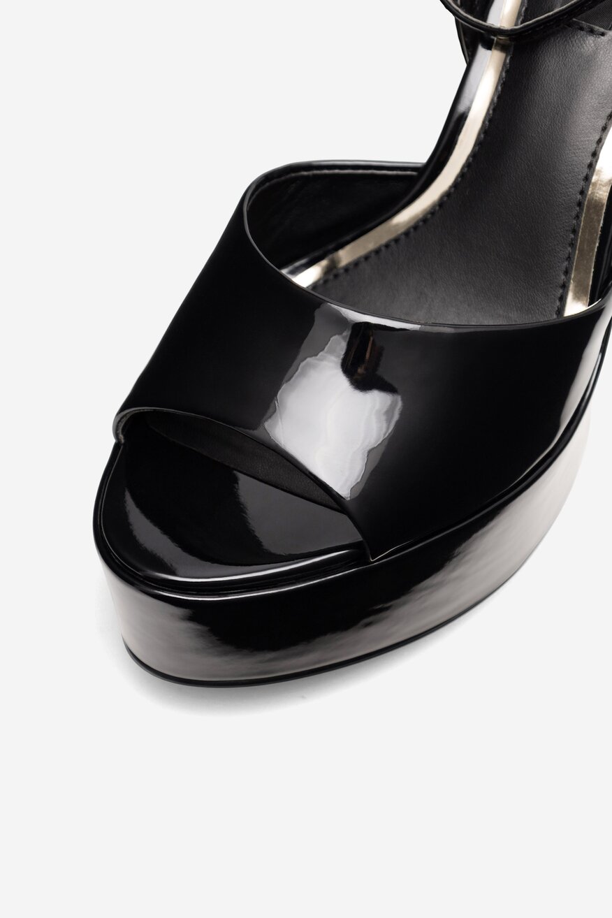 Sandały NINE WEST CHANDA ZL23031CC Czarny