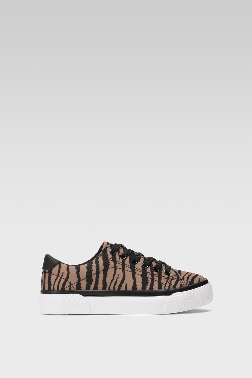 Trampki Jenny Fairy ENRICA WS190702-01 Czarny