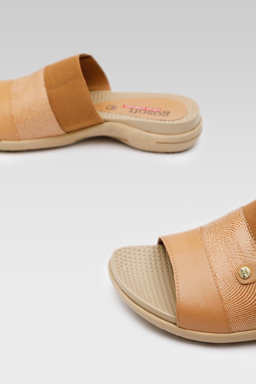 Klapki Go Soft WI16-5702-04 Beżowy