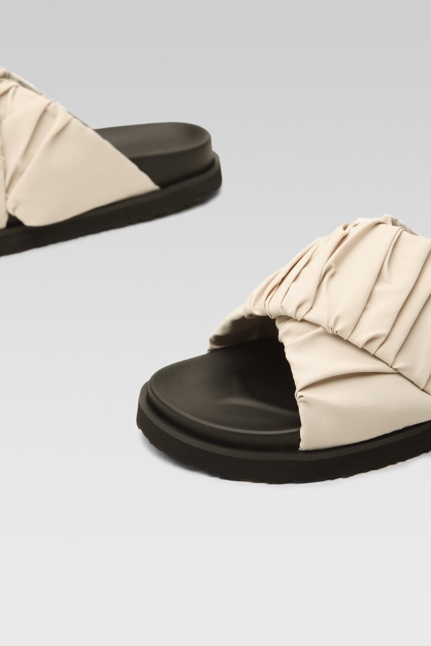 Klapki DeeZee WS02102-08 Beżowy