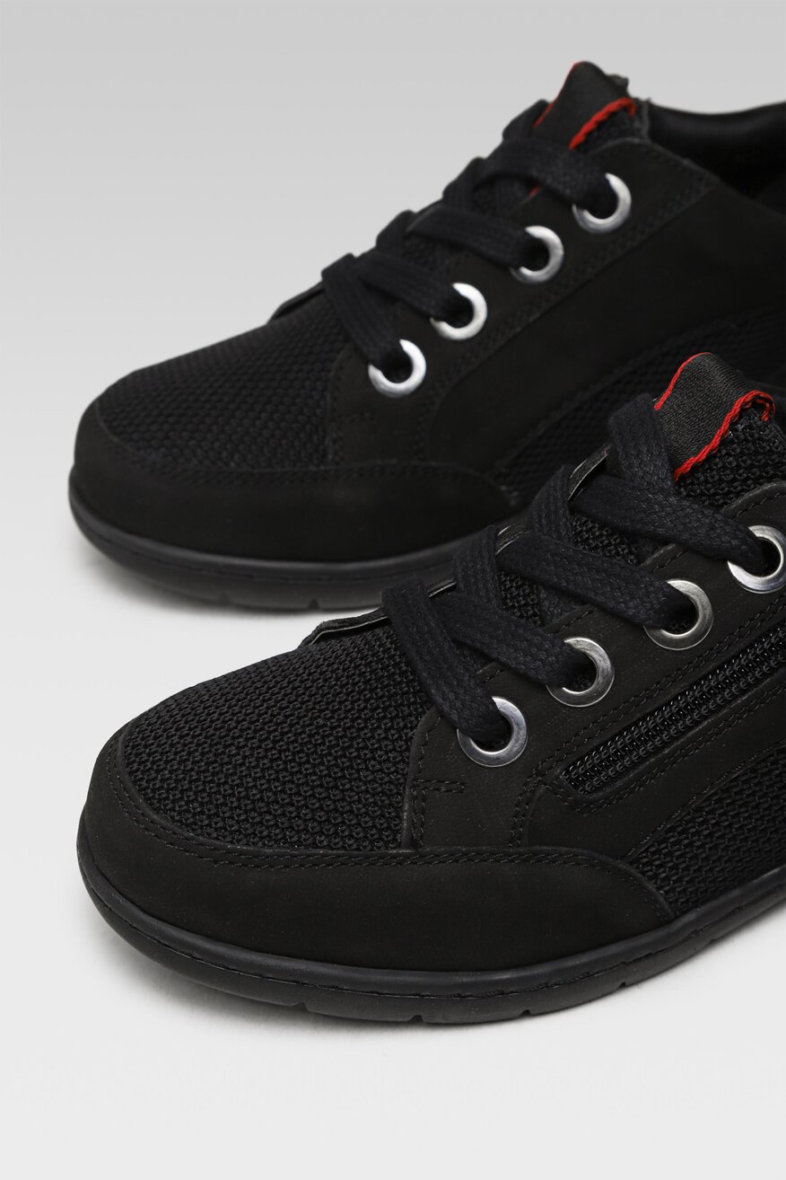 Półbuty Sarah Karen WI23-ENYA-17 Czarny